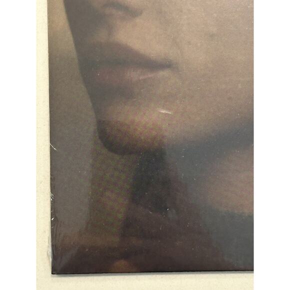 Ariana Grande We Can't Be Friends 7" Vinyl - Picture 7 of 11